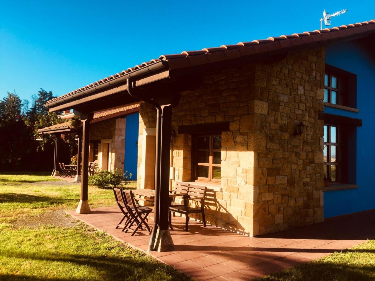 Apartamentos Rurales Azabache Villaviciosa  Exterior photo